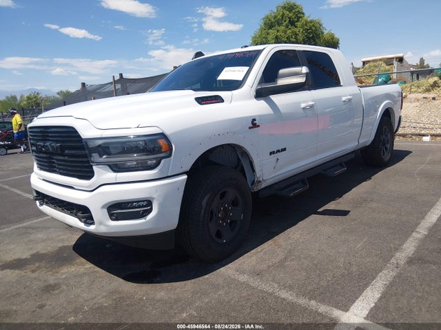 45946564 :رقم المزاد ، 3C6UR5NL6MG681894 vin ، 2021 Ram 2500 Laramie  4x4 6'4 Box مزاد بيع