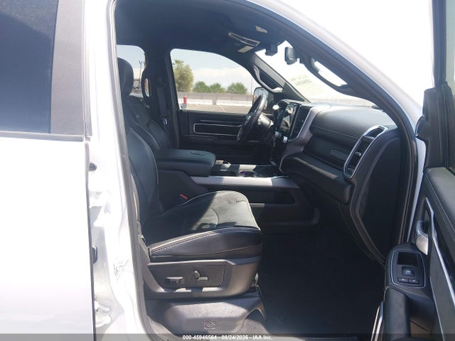 45946564 :رقم المزاد ، 3C6UR5NL6MG681894 vin ، 2021 Ram 2500 Laramie  4x4 6'4 Box مزاد بيع