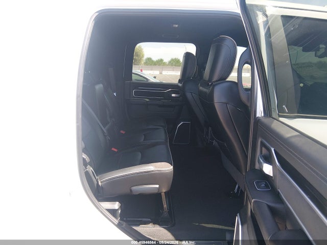 45946564 :رقم المزاد ، 3C6UR5NL6MG681894 vin ، 2021 Ram 2500 Laramie  4x4 6'4 Box مزاد بيع