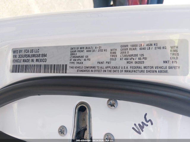 45946564 :رقم المزاد ، 3C6UR5NL6MG681894 vin ، 2021 Ram 2500 Laramie  4x4 6'4 Box مزاد بيع