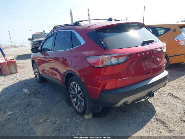 45946568 :رقم المزاد ، 1FMCU9J91LUA28711 vin ، 2020 Ford Escape Titanium مزاد بيع
