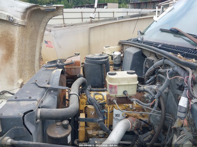 45946613 :رقم المزاد ، 1GDJ6H1C1XJ516992 vin ، 1999 Gmc C-series C6h042 مزاد بيع