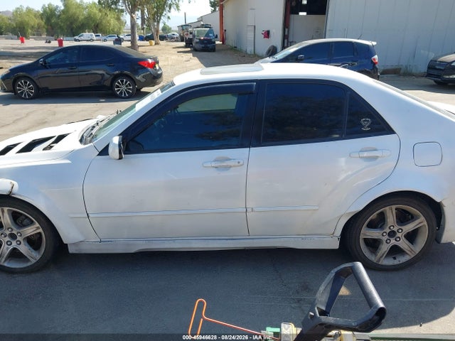 2002 Lexus Is 300 მანქანა იყიდება აუქციონზე, vin: JTHBD192X20058285, აუქციონის ნომერი: 45946628