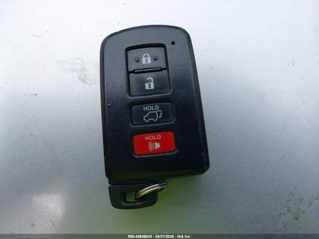 Продаж на аукціоні авто 2019 Toyota Highlander Xle, vin: 5TDJZRFH1KS581519, номер лоту: 45946630