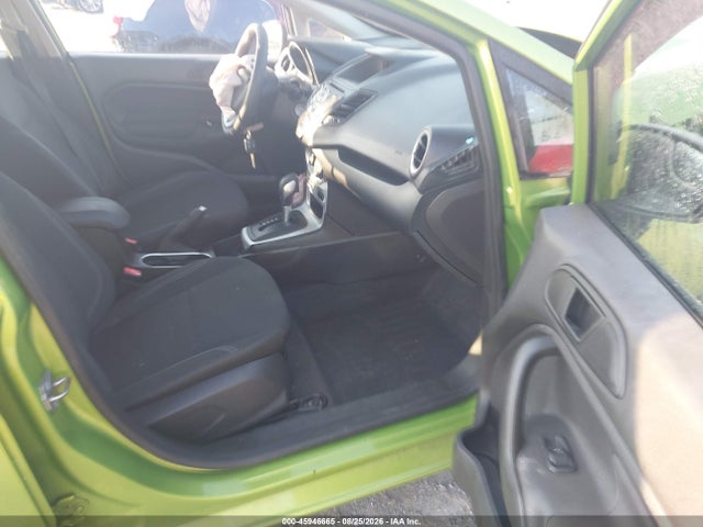 45946665 :رقم المزاد ، 3FADP4EJ6KM120574 vin ، 2019 Ford Fiesta Se مزاد بيع