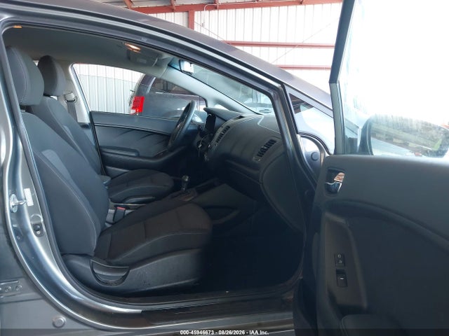 Продаж на аукціоні авто 2016 Kia Forte Lx, vin: KNAFX4A65G5603939, номер лоту: 45946673
