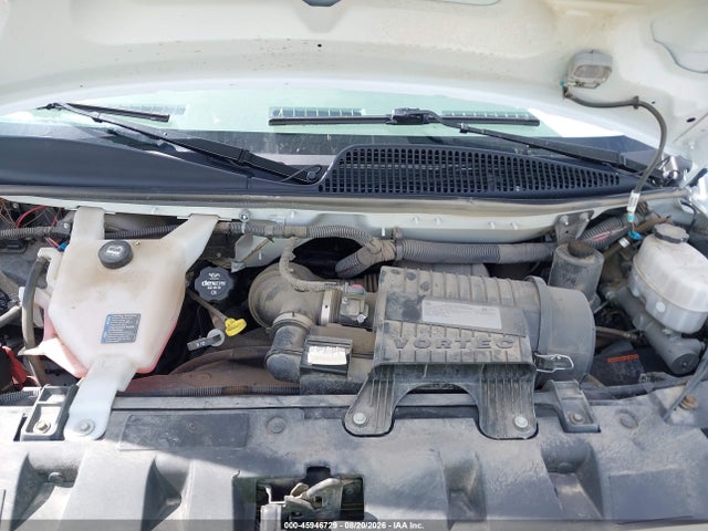 1GAZGPFG4J1303223 Chevrolet Express 3500 Lt