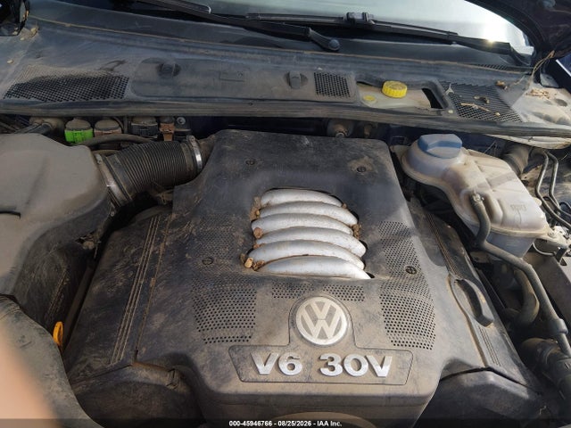 45946766 :رقم المزاد ، WVWRH63BX4P157063 vin ، 2004 Volkswagen Passat Glx مزاد بيع