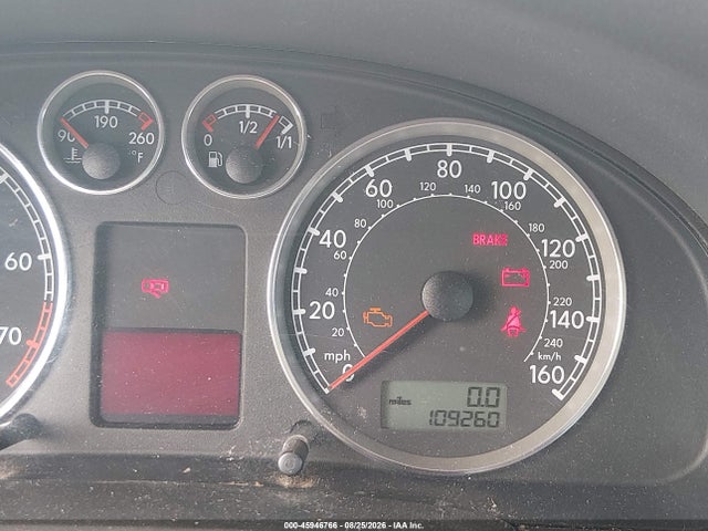 45946766 :رقم المزاد ، WVWRH63BX4P157063 vin ، 2004 Volkswagen Passat Glx مزاد بيع