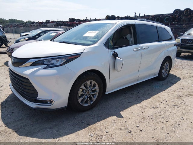 2022 Toyota Sienna Xle მანქანა იყიდება აუქციონზე, vin: 5TDJRKEC7NS092060, აუქციონის ნომერი: 45946769