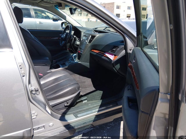 2011 Subaru Outback 2.5i Limited მანქანა იყიდება აუქციონზე, vin: 4S4BRBKC4B3341738, აუქციონის ნომერი: 45946821