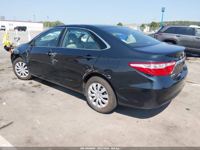 2017 Toyota Camry Le მანქანა იყიდება აუქციონზე, vin: 4T1BF1FKXHU385928, აუქციონის ნომერი: 45946880