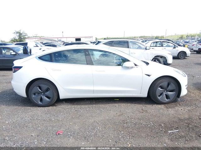 Tesla Model 3 Long Range/performance 2019 5YJ3E1EB5KF511884 Image 12