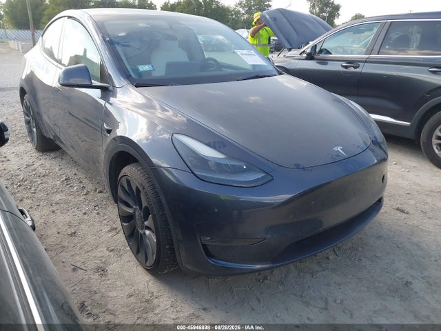 45946898 :رقم المزاد ، 7SAYGDEF1PF864413 vin ، 2023 Tesla Model Y Performance Dual Motor All-wheel Drive مزاد بيع