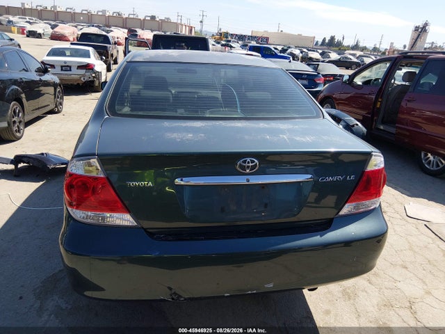 45946925 :رقم المزاد ، 4T1BE32K35U419403 vin ، 2005 Toyota Camry Le مزاد بيع