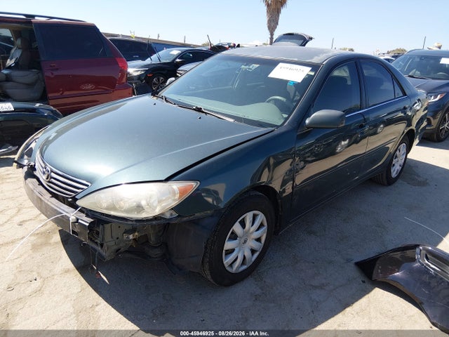 45946925 :رقم المزاد ، 4T1BE32K35U419403 vin ، 2005 Toyota Camry Le مزاد بيع