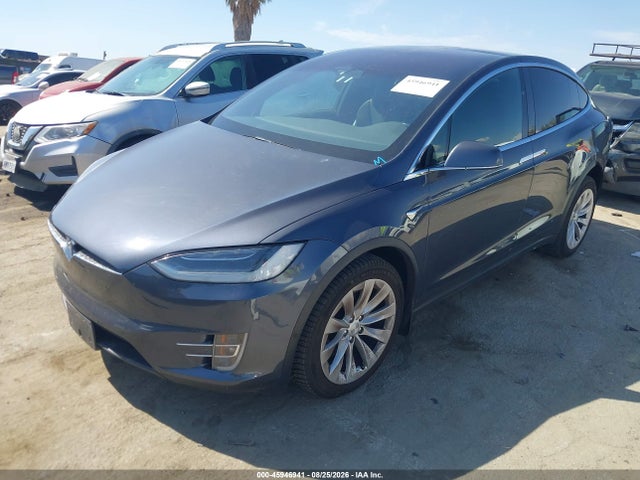 Tesla Model X 100d/75d/p100d 2018 5YJXCAE25JF104654 Image 2