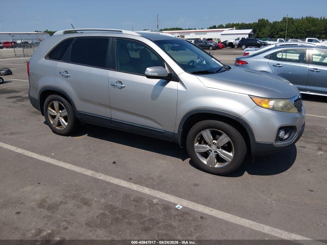2013 Kia Sorento Ex მანქანა იყიდება აუქციონზე, vin: 5XYKU3A61DG395291, აუქციონის ნომერი: 45947017