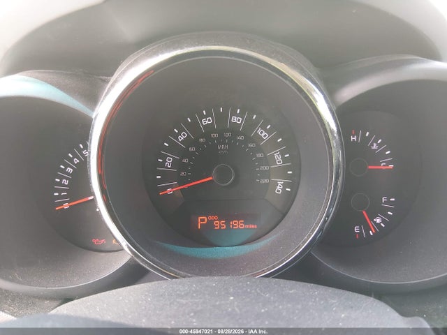 Auction sale of the 2011 Kia Soul +, vin: KNDJT2A25B7711338, lot number: 45947021