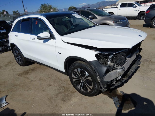 2020 Mercedes-benz Glc 350e 4matic მანქანა იყიდება აუქციონზე, vin: W1N0G5DB6LF775871, აუქციონის ნომერი: 45947030