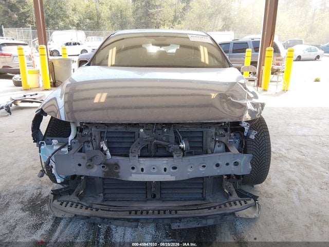 Продажа на аукционе авто 2020 Mazda Mazda3 Premium Package, vin: JM1BPBNM3L1158746, номер лота: 45947033