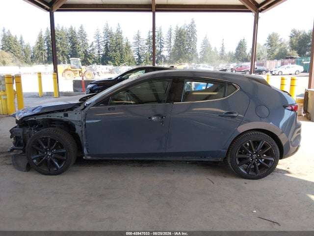 Продажа на аукционе авто 2020 Mazda Mazda3 Premium Package, vin: JM1BPBNM3L1158746, номер лота: 45947033