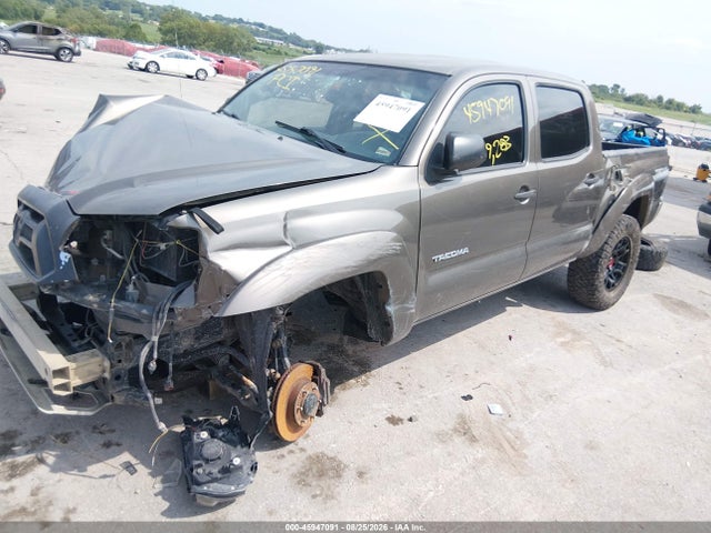 Продажа на аукционе авто 2013 Toyota Tacoma Base V6, vin: 3TMLU4EN7DM117168, номер лота: 45947091