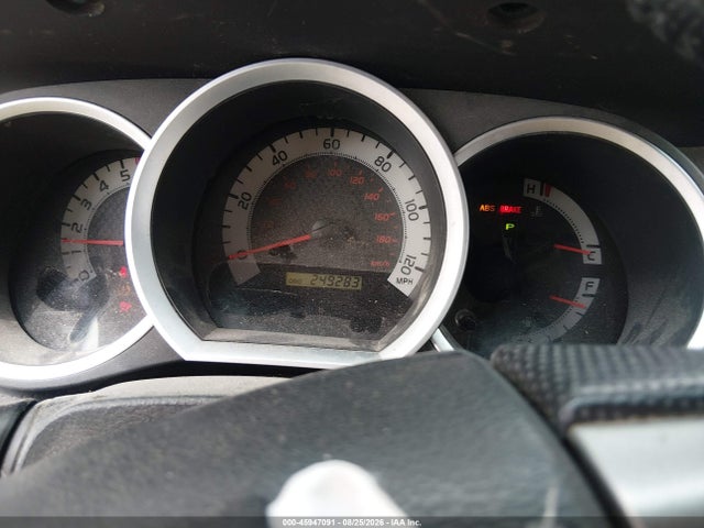 Продажа на аукционе авто 2013 Toyota Tacoma Base V6, vin: 3TMLU4EN7DM117168, номер лота: 45947091