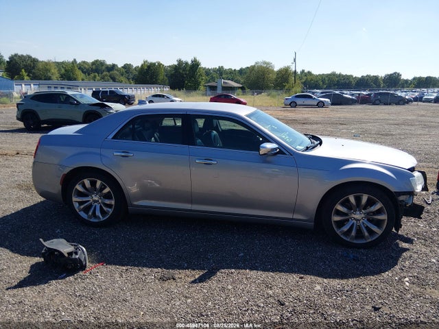 45947106 :رقم المزاد ، 2C3CCAEG6JH159655 vin ، 2018 Chrysler 300 Limited مزاد بيع