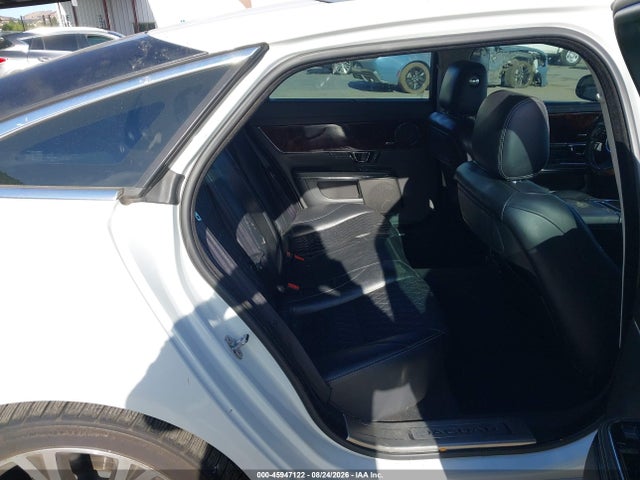 Aukcja sprzedaży 2016 Jaguar Xj Xjl Portfolio, vin: SAJWJ2GD8G8W02962, numer aukcji: 45947122