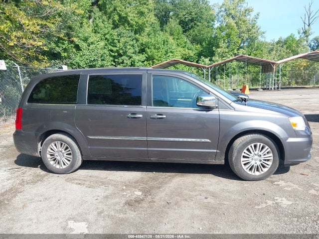 45947125 :رقم المزاد ، 2C4RC1CGXGR284007 vin ، 2016 Chrysler Town & Country Touring-l مزاد بيع