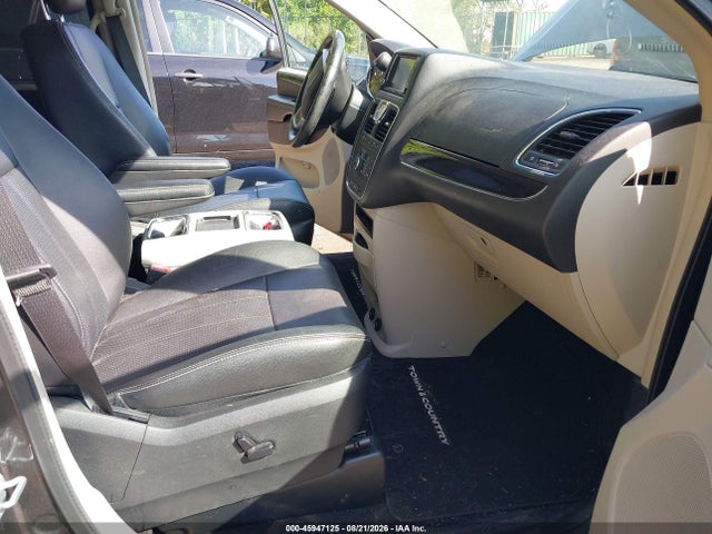45947125 :رقم المزاد ، 2C4RC1CGXGR284007 vin ، 2016 Chrysler Town & Country Touring-l مزاد بيع