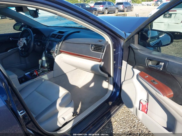 2014 Toyota Camry Xle მანქანა იყიდება აუქციონზე, vin: 4T1BF1FK4EU837738, აუქციონის ნომერი: 45947129