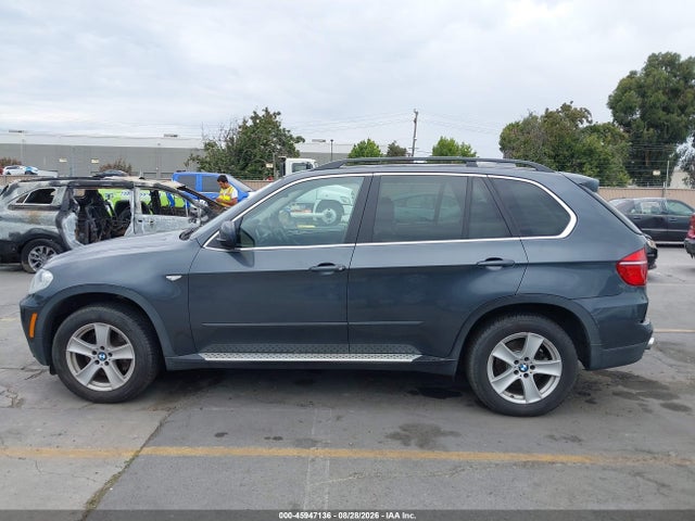 2013 Bmw X5 Xdrive35d მანქანა იყიდება აუქციონზე, vin: 5UXZW0C56D0B95302, აუქციონის ნომერი: 45947136
