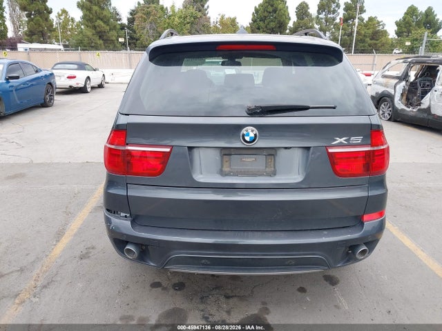 2013 Bmw X5 Xdrive35d მანქანა იყიდება აუქციონზე, vin: 5UXZW0C56D0B95302, აუქციონის ნომერი: 45947136