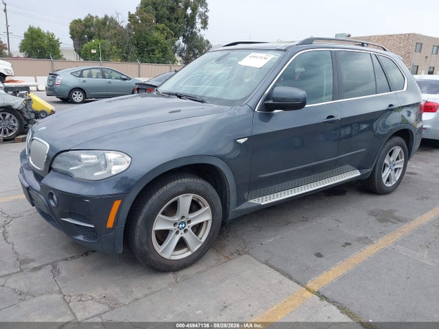 2013 Bmw X5 Xdrive35d მანქანა იყიდება აუქციონზე, vin: 5UXZW0C56D0B95302, აუქციონის ნომერი: 45947136