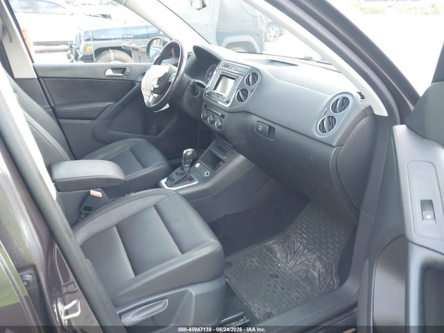Aukcja sprzedaży 2016 Volkswagen Tiguan S, vin: WVGBV7AX3GW576778, numer aukcji: 45947138