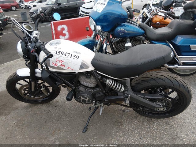 Ducati Scrambler 800 2015 ML015ANM6FT001166 Image 13