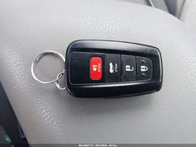 Продаж на аукціоні авто 2022 Toyota Camry Le, vin: 4T1R11AK3NU622145, номер лоту: 45947172