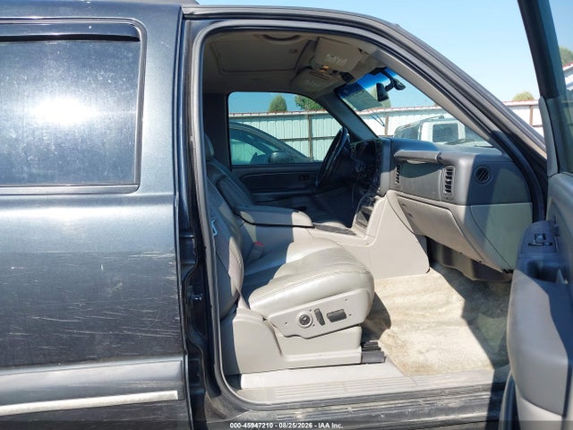Продажа на аукционе авто 2003 Chevrolet Tahoe Lt, vin: 1GNEK13Z63R225644, номер лота: 45947210