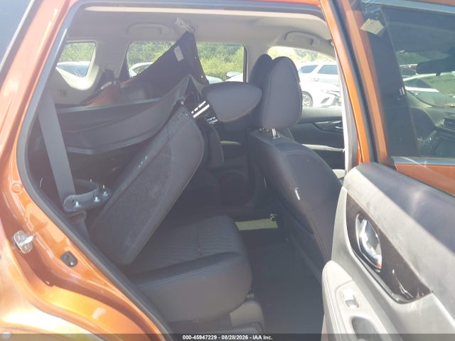 Auction sale of the 2019 Nissan Rogue Sv, vin: 5N1AT2MT8KC767295, lot number: 45947229