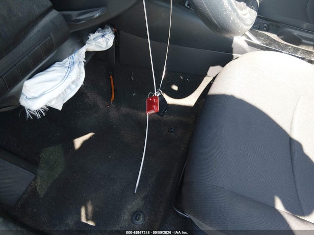 45947248 :رقم المزاد ، 5YFEPMAE2NP321201 vin ، 2022 Toyota Corolla Le مزاد بيع