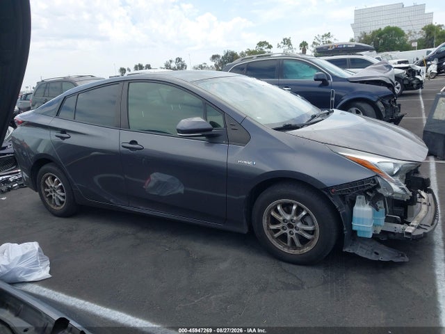 45947269 :رقم المزاد ، JTDKBRFU7J3076557 vin ، 2018 Toyota Prius One مزاد بيع