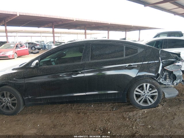 2018 Hyundai Elantra Value Edition მანქანა იყიდება აუქციონზე, vin: 5NPD84LFXJH348572, აუქციონის ნომერი: 45947272