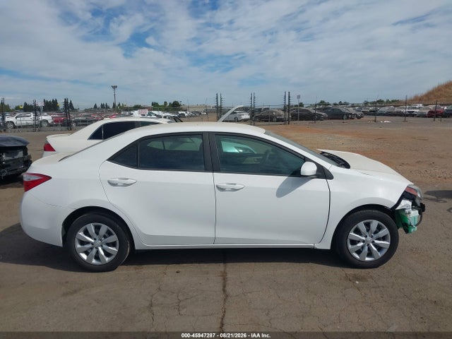 5YFBURHE4FP214571 Toyota COROLLA LE