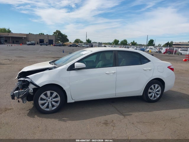 5YFBURHE4FP214571 Toyota COROLLA LE