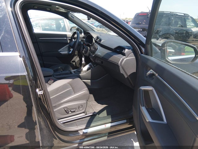 Aukcja sprzedaży 2025 Audi Q3 Premium 45 Tfsi S Line Quattro Tiptronic, vin: WA1DECF36S1058563, numer aukcji: 45947295