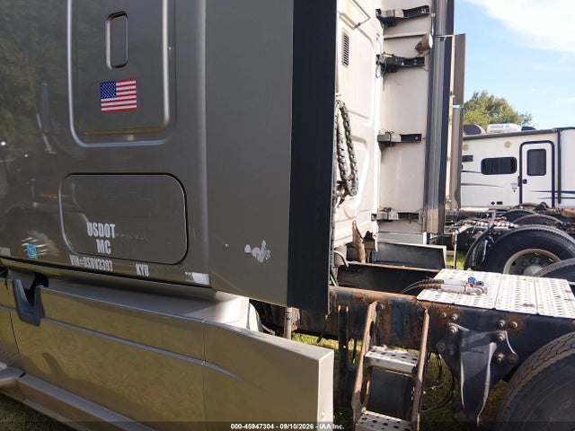 2013 Freightliner Cascadia 125 მანქანა იყიდება აუქციონზე, vin: 1FUJGLDR4DSBV3397, აუქციონის ნომერი: 45947304