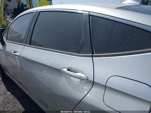 Продаж на аукціоні авто 2018 Honda Clarity Plug-in Hybrid Touring, vin: JHMZC5F32JC015692, номер лоту: 45947318