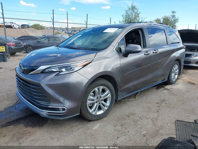 Продаж на аукціоні авто 2023 Toyota Sienna Platinum, vin: 5TDESKFC9PS102692, номер лоту: 45947322